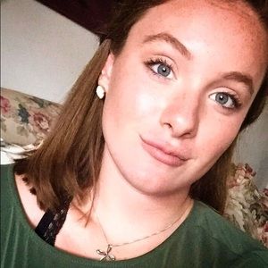 Meet your Posher, Erin